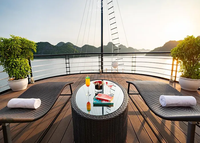 La Casta 5-Star Cruise 2D1N - Lan Ha Bay - Balcony & Bathtub Ocean View