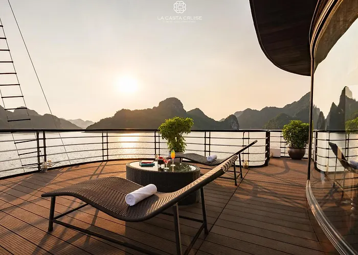 La Casta 5-Star Cruise 2D1N - Lan Ha Bay - Balcony & Bathtub Ocean View  Hạ Long